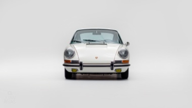 1967-Porsche-911-S-Ivory-White-308397S-Studio_006