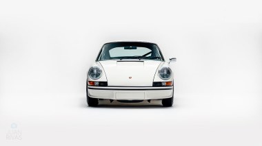 1973-Porsche-911-RS-White-9113601382-Studio-006